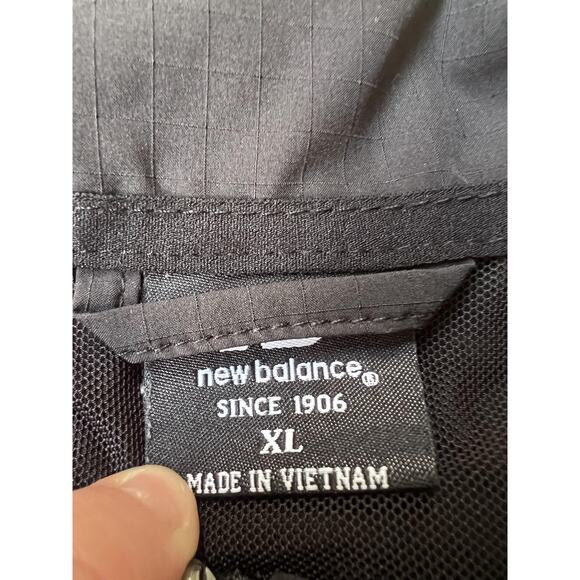 New Balance Jacket Mens XL Lot of 2 Black Tan Zip Windbreaker Anorak Pullover - Picture 4 of 8